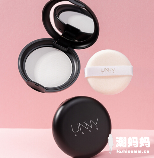 Unny清透无暇定妆粉好用吗？Unny清透无暇定妆粉值得入手吗